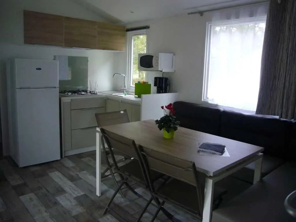 Kemp Camping 3 Etoiles - Eed0Ca Priziac